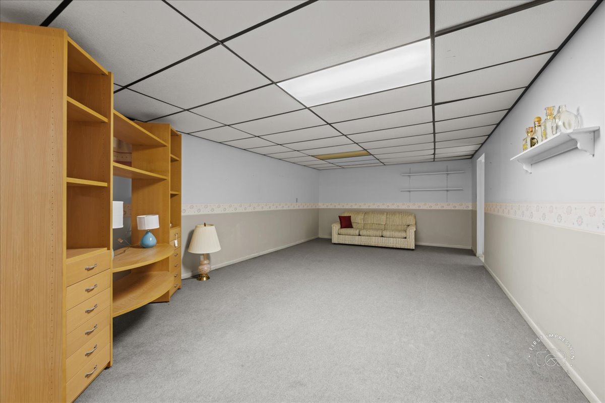 32 Dunham Place St. Charles, IL 60174 - Photo 36 of 56 a view of storage and utility room