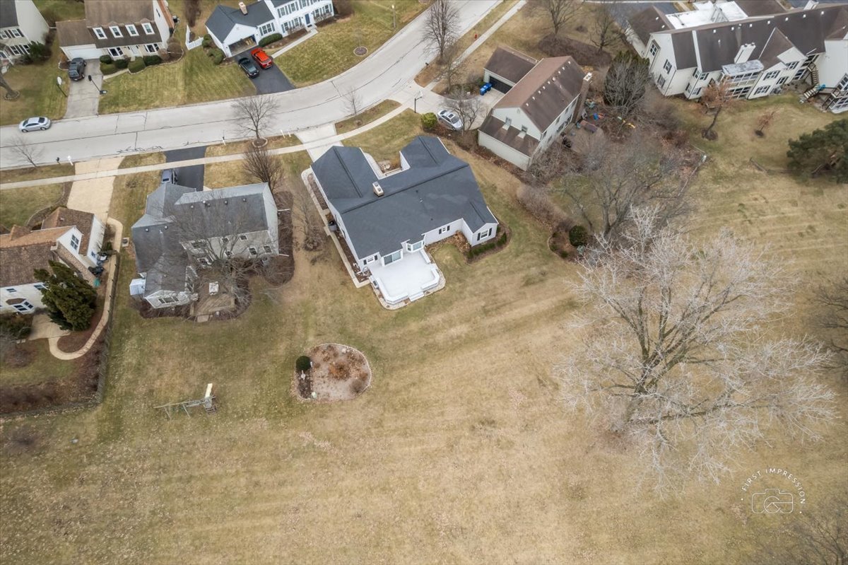 32 Dunham Place St. Charles, IL 60174 - Photo 53 of 56 an aerial view of a house with a yard