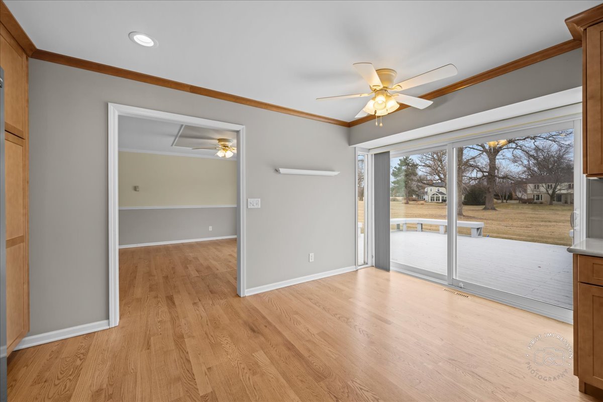 32 Dunham Place St. Charles, IL 60174 - Photo 10 of 56