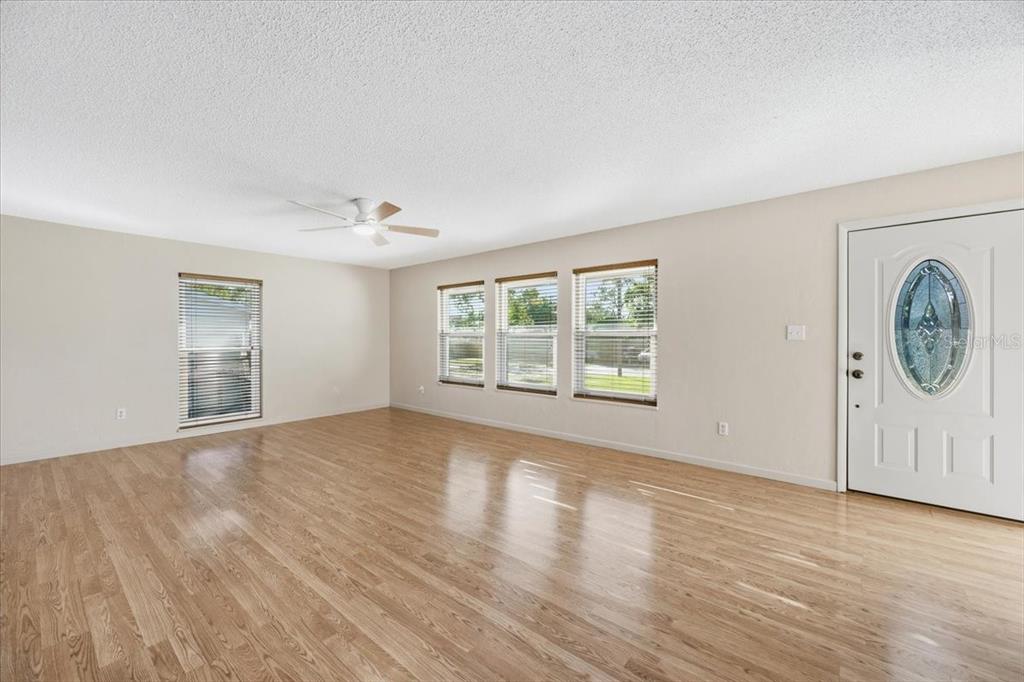 1930 Sylvester Court Lakeland, FL 33803 - Photo 6 of 32