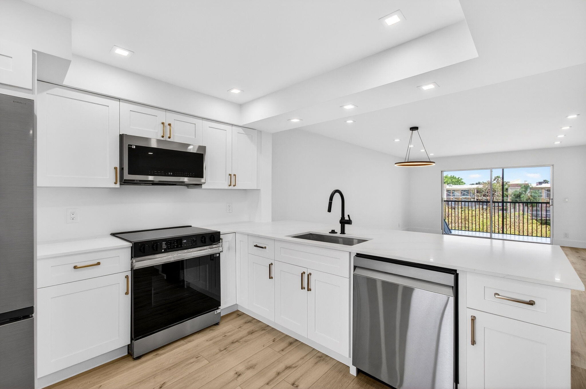 14360 Strathmore Lane, Unit 406 Delray Beach, FL 33446 - Photo 13 of 82 43-web-or-mls-DSC_3025
