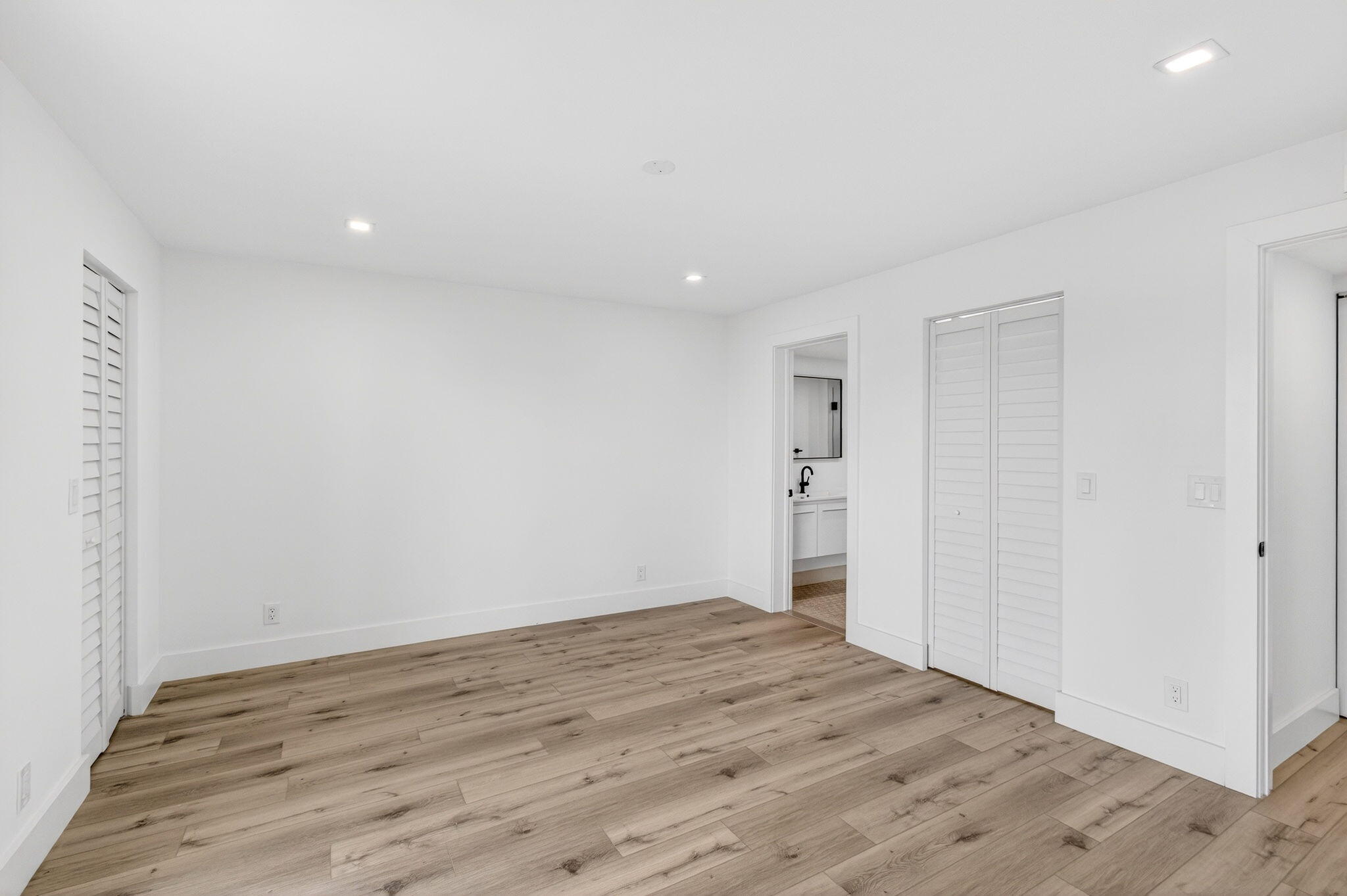 14360 Strathmore Lane, Unit 406 Delray Beach, FL 33446 - Photo 17 of 82 49-web-or-mls-DSC_2666