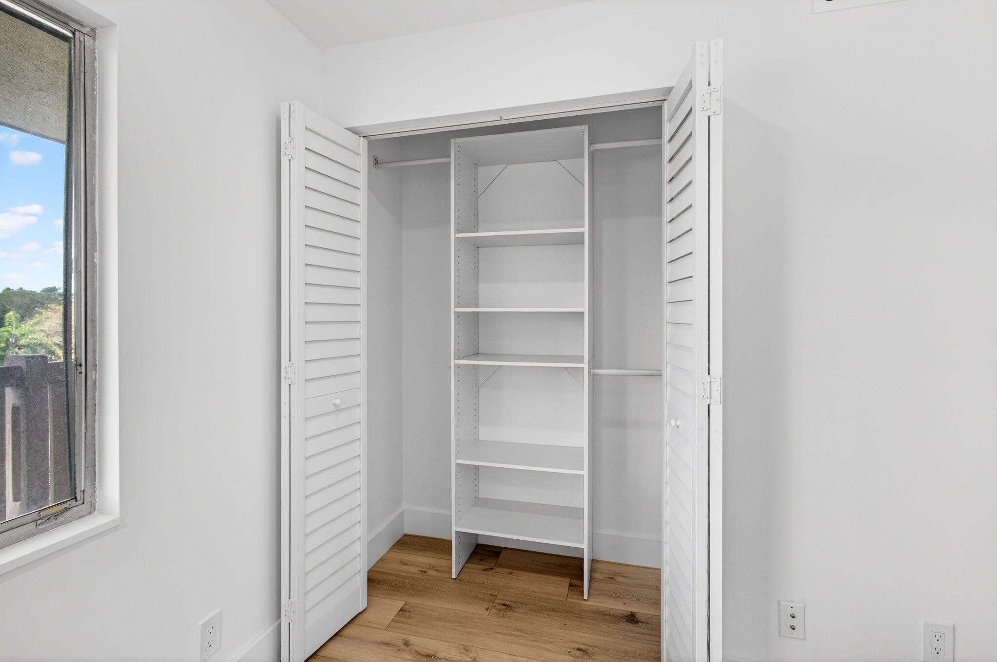 14360 Strathmore Lane, Unit 406 Delray Beach, FL 33446 - Photo 28 of 82 71-web-or-mls-DSC_2795