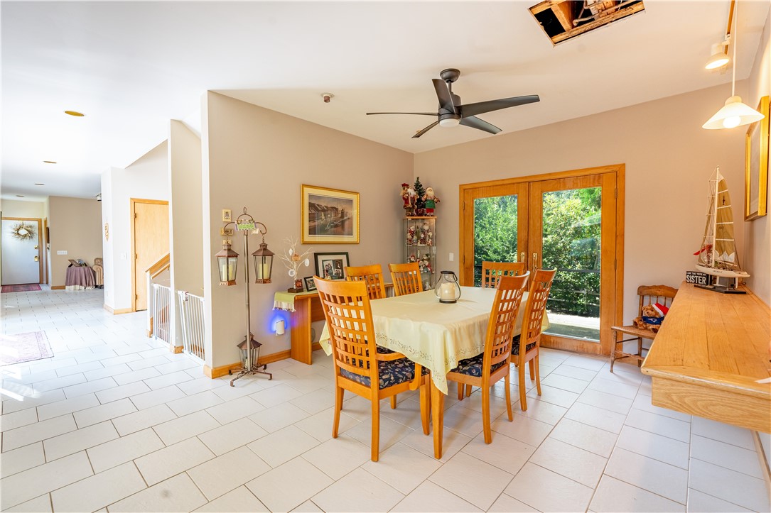 1240 Hartford Pike Scituate, RI 02857 - Photo 12 of 50