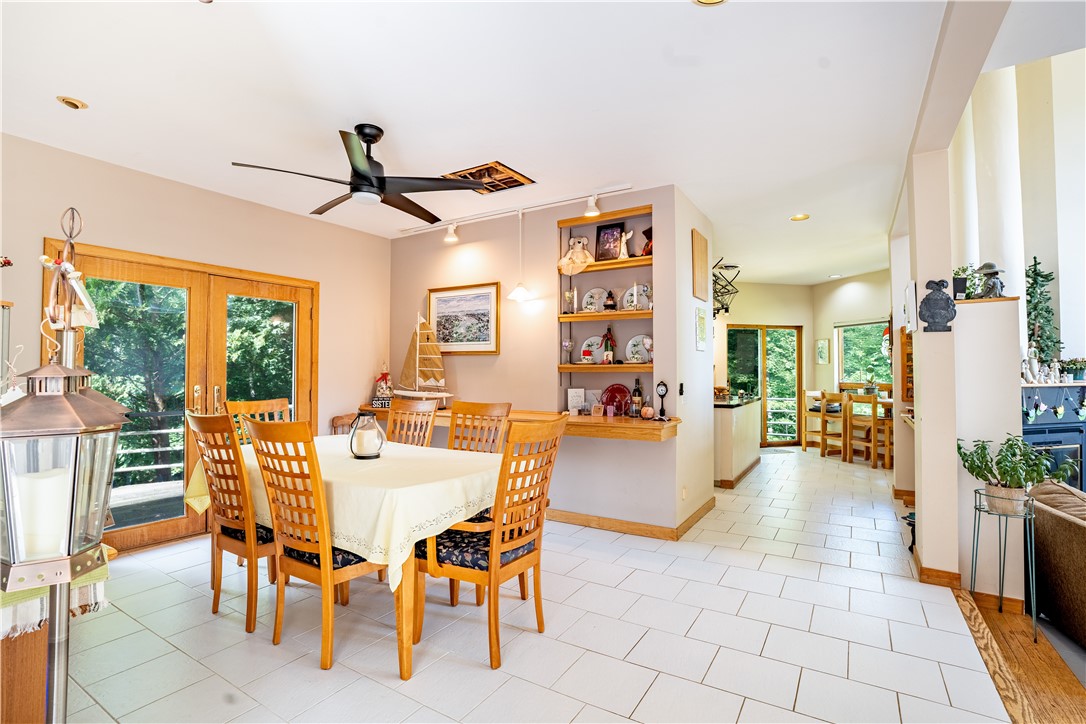 1240 Hartford Pike Scituate, RI 02857 - Photo 14 of 50