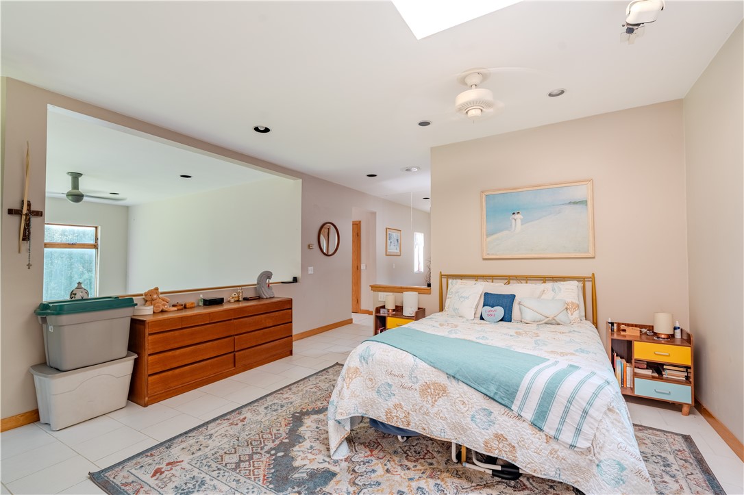 1240 Hartford Pike Scituate, RI 02857 - Photo 27 of 50