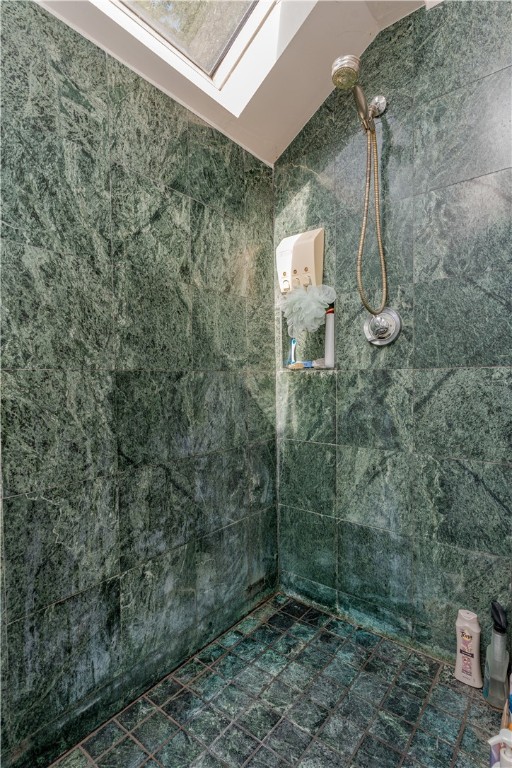 1240 Hartford Pike Scituate, RI 02857 - Photo 32 of 50