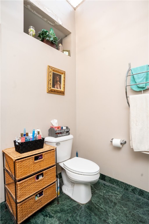 1240 Hartford Pike Scituate, RI 02857 - Photo 35 of 50