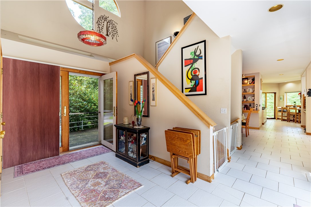 1240 Hartford Pike Scituate, RI 02857 - Photo 9 of 50