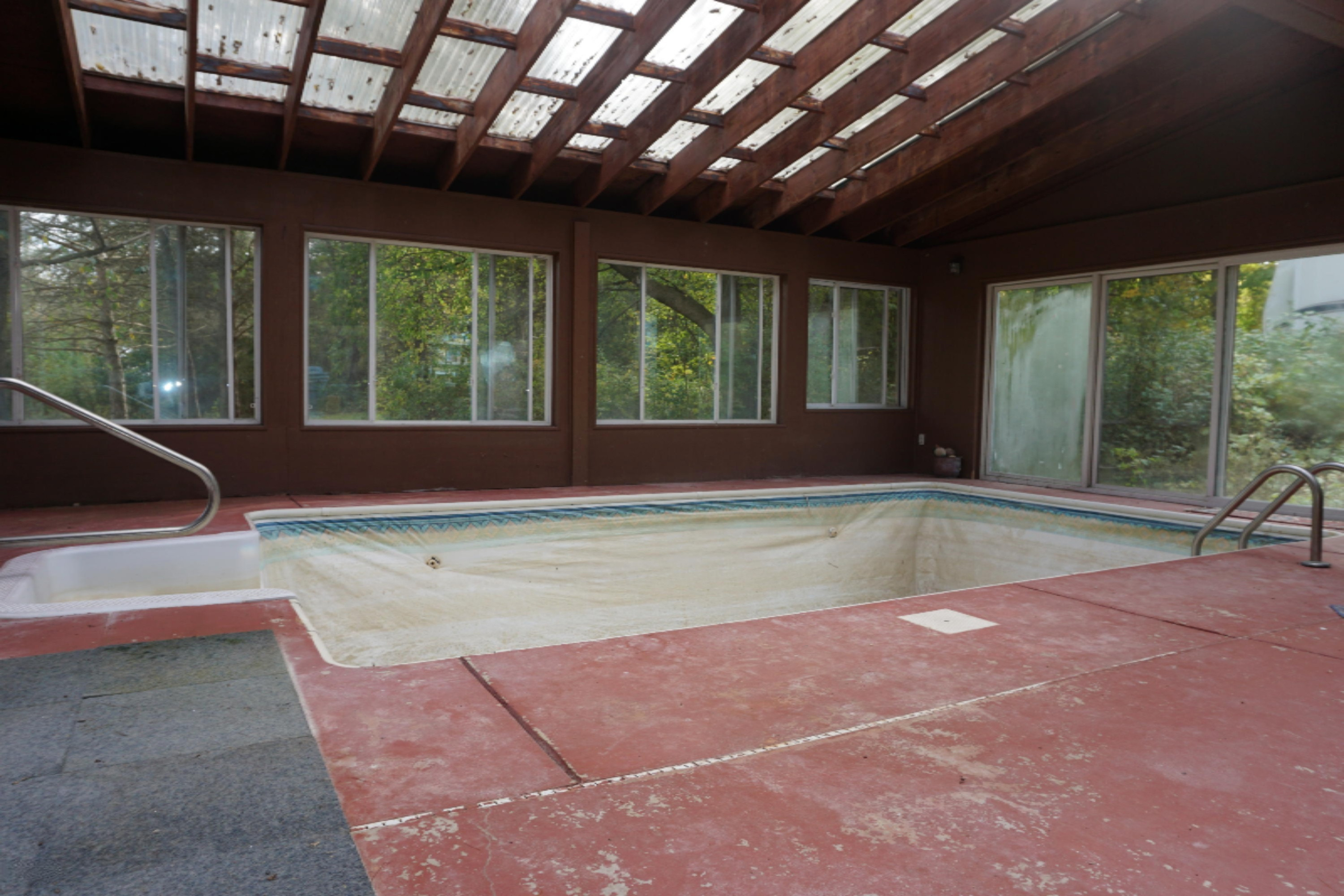 1444 North Chester Road Charlotte, MI 48813 - Photo 8 of 15 DSC06561