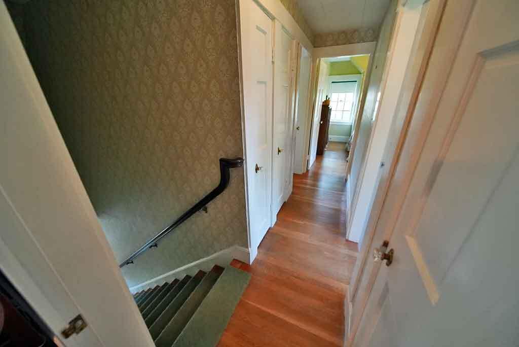 33 Pleasant Street Houlton, ME 04730 - Photo 50 of 80 me-cape-home-hall