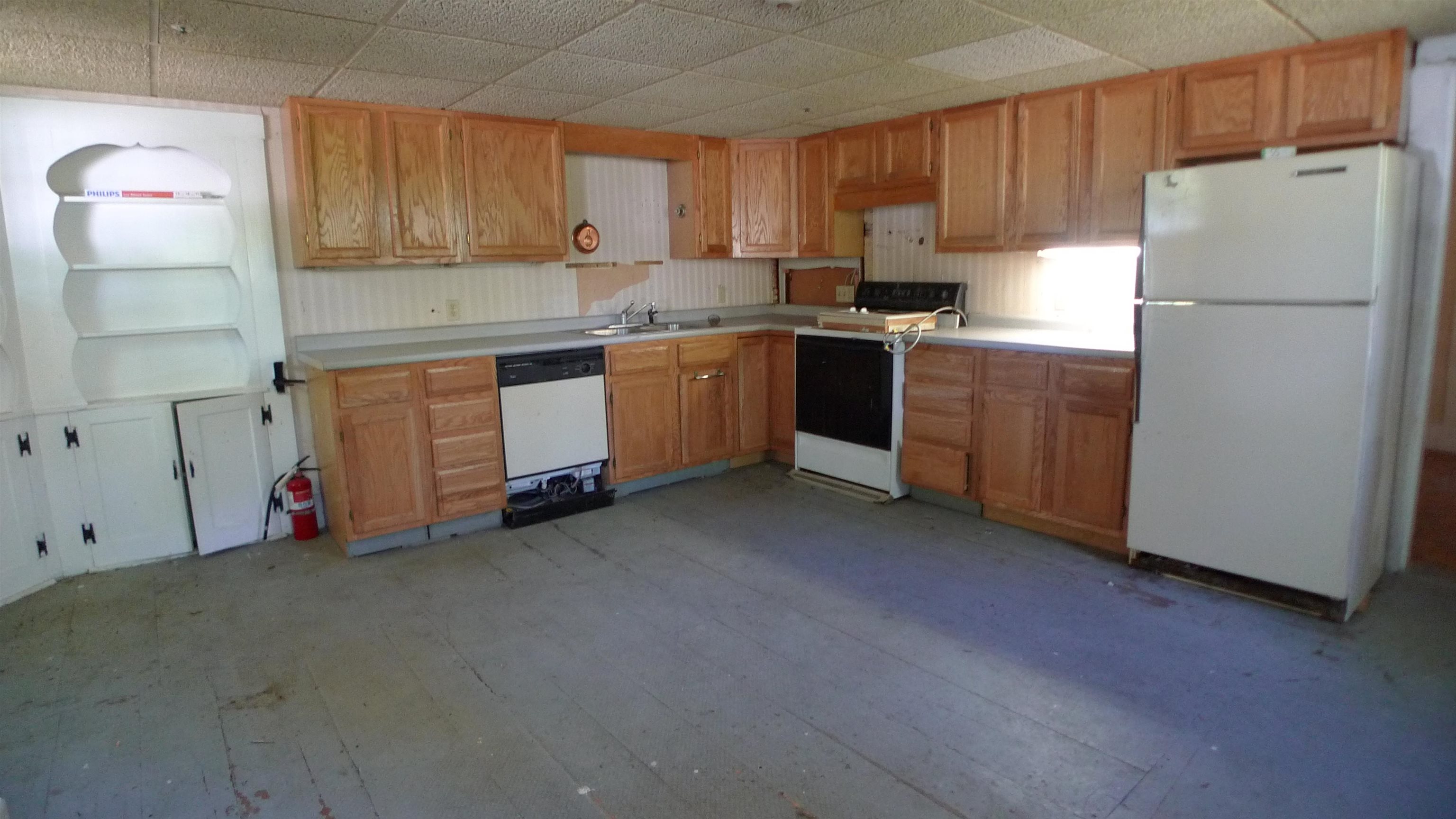 78 Raymond Road Chester, NH 03036 - Photo 16 of 37