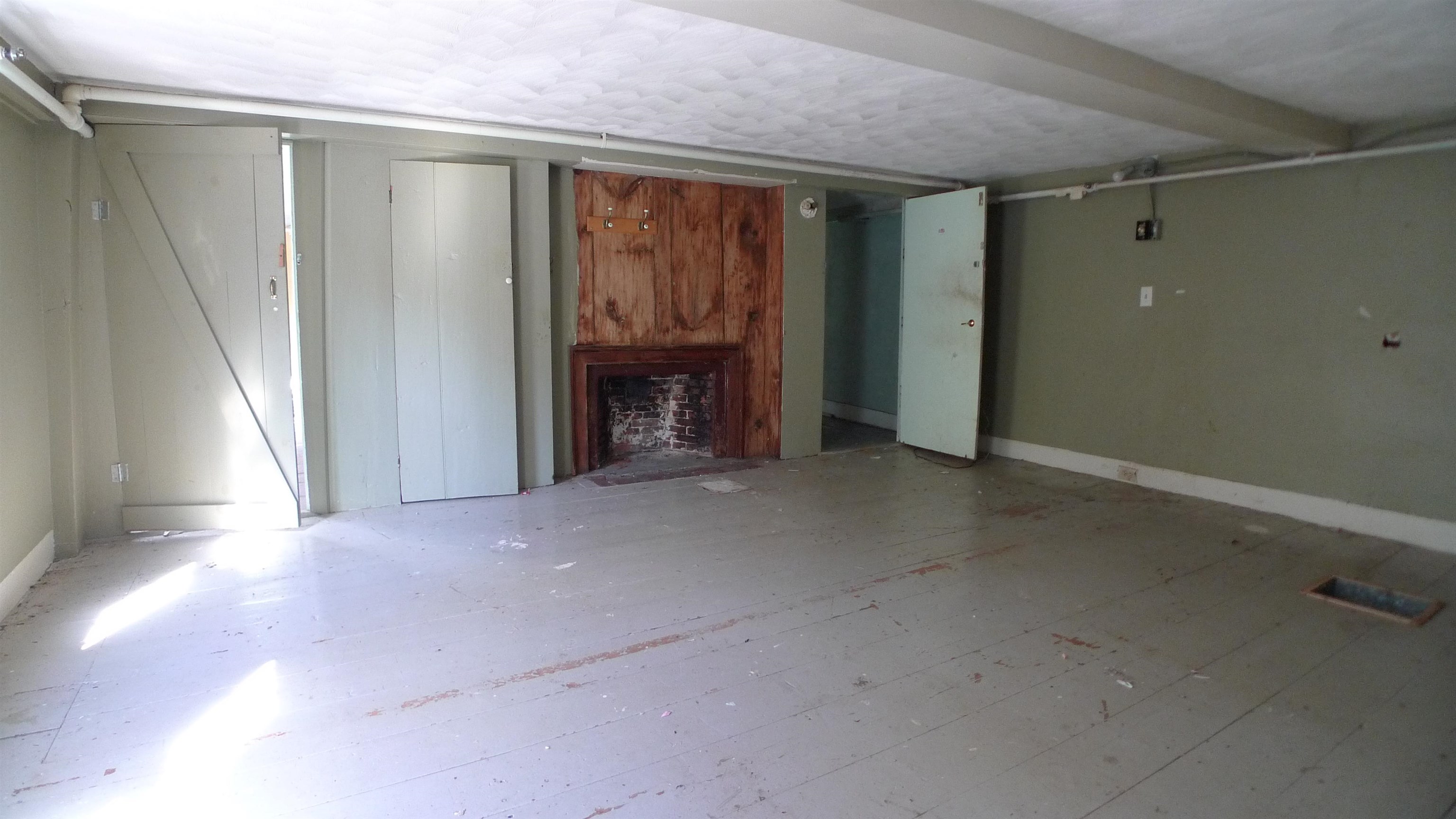 78 Raymond Road Chester, NH 03036 - Photo 21 of 37