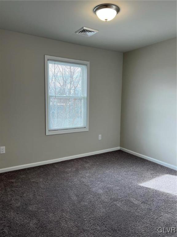 2732 Diane Boulevard Allentown, PA 18109 - Photo 10 of 11 Middle Bedroom