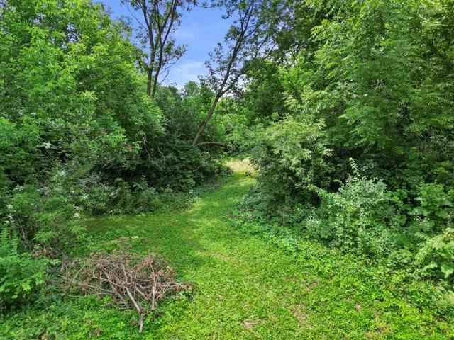 $134,900 | 5920 South Racine Avenue, Unit LT2, New Berlin, WI 53146