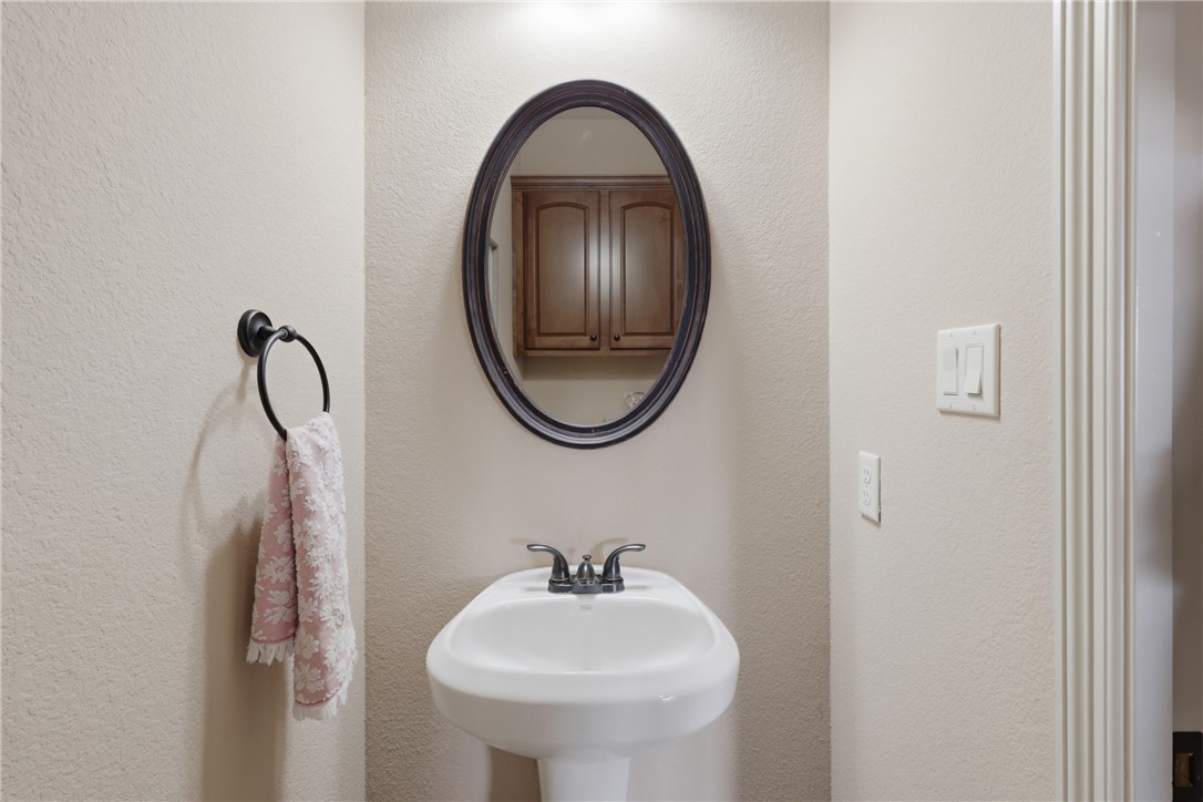 1440 Cres Ridge Drive College Station, TX 77845 - Photo 9 of 20