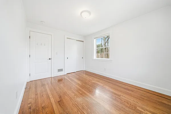 $935,000 | 8 Stanley Drive, Framingham, MA 01701