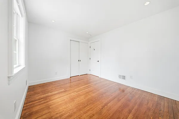 $935,000 | 8 Stanley Drive, Framingham, MA 01701