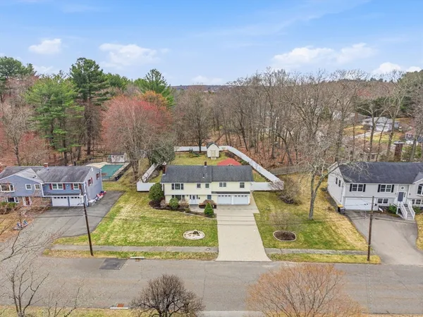 $935,000 | 8 Stanley Drive, Framingham, MA 01701