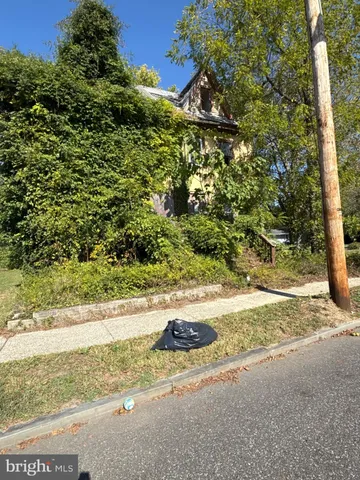 $60,000 | 61-63 Yorke Street, Salem, NJ 08079