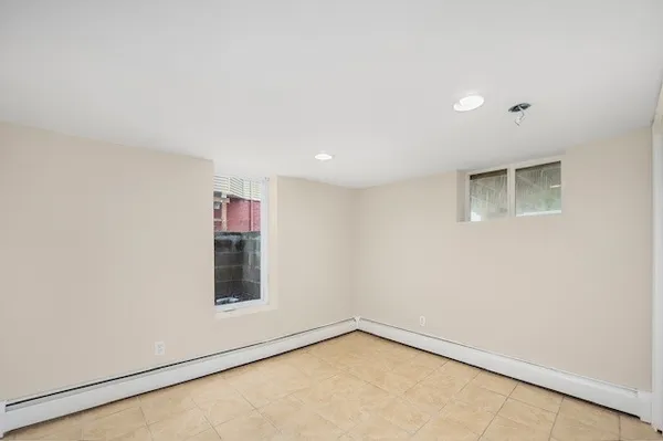 $3,750 | 41 Tyndall Avenue, Providence, RI 02908
