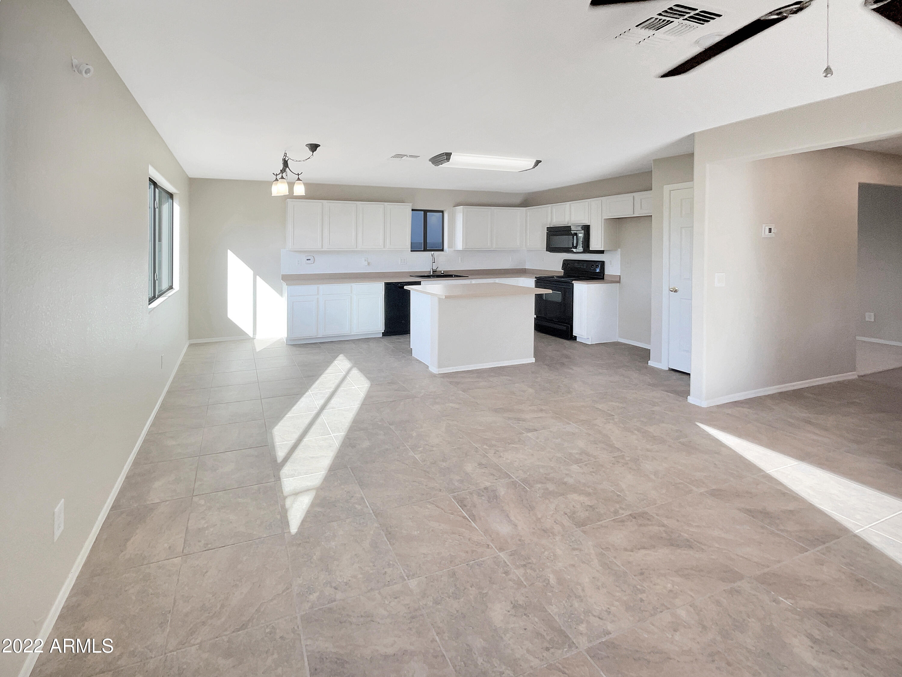 17537 West Boca Raton Road Surprise, AZ 85388 - Photo 6 of 28 listing_5