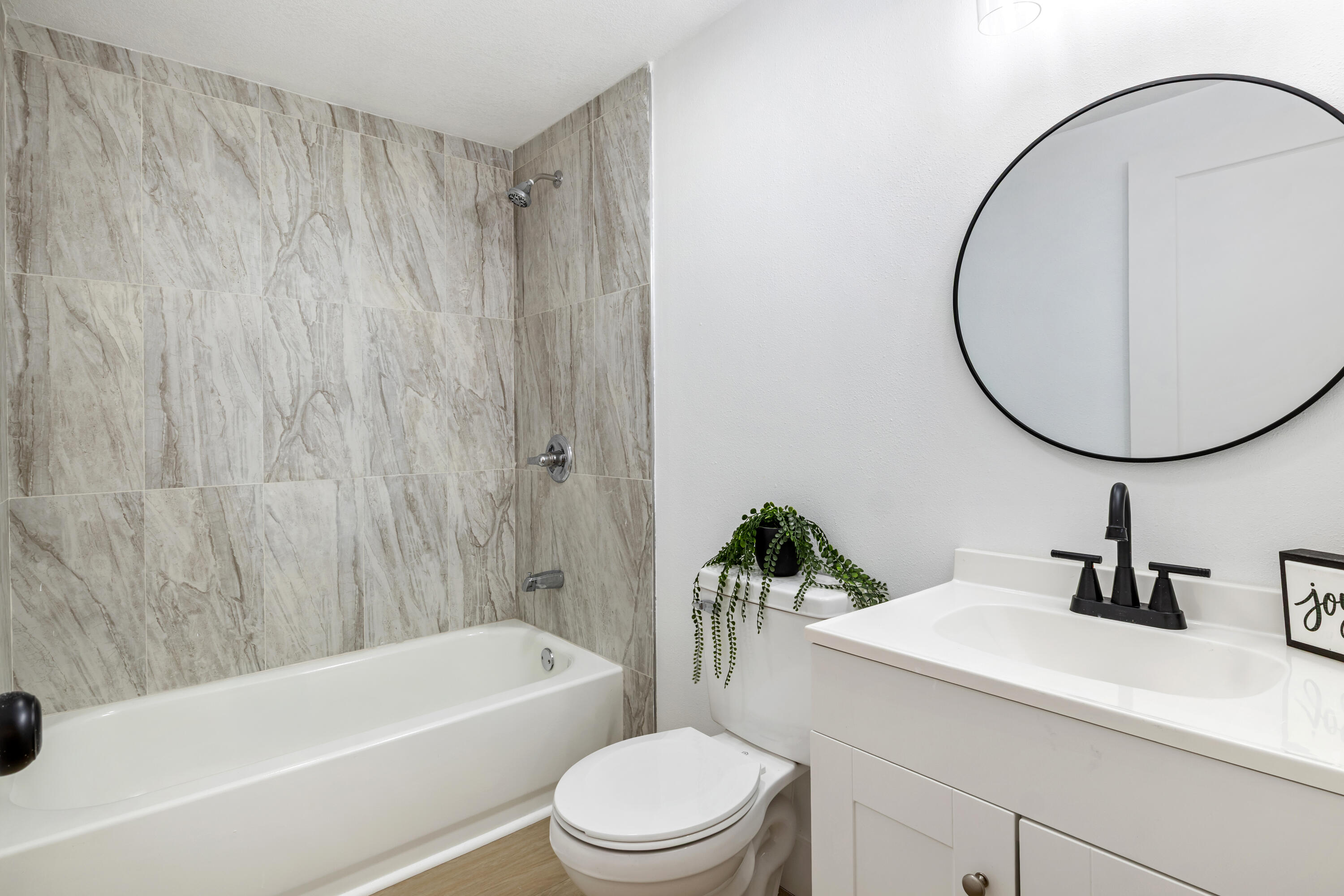 42 Roosevelt Avenue DeFuniak Springs, FL 32435 - Photo 14 of 23 42 Roosevelt Ave-18