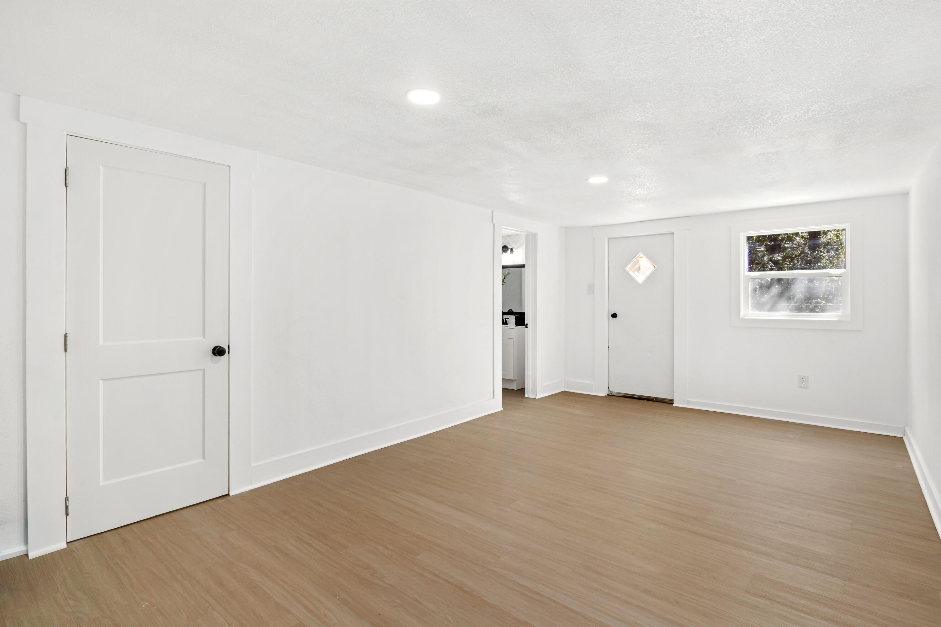 42 Roosevelt Avenue DeFuniak Springs, FL 32435 - Photo 17 of 23 42 Roosevelt Ave-15