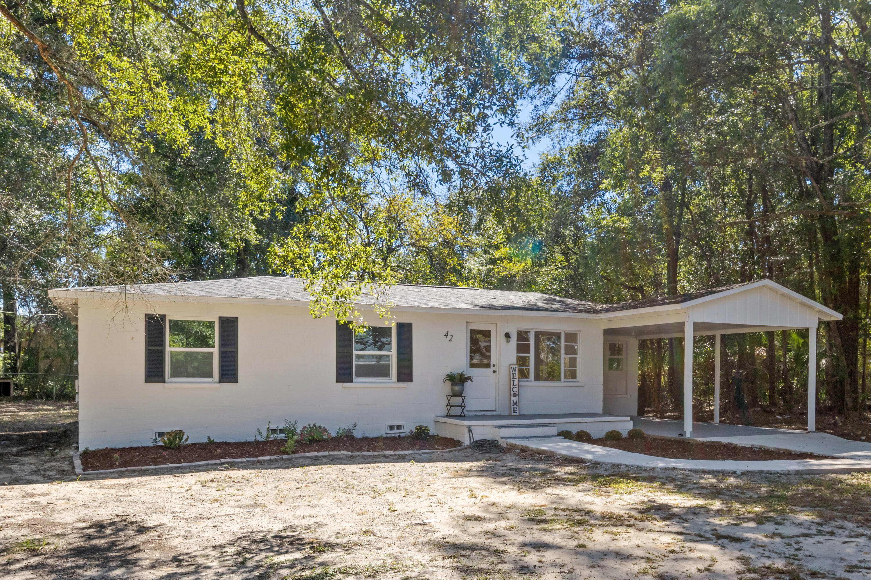 42 Roosevelt Avenue DeFuniak Springs, FL 32435 - Photo 3 of 23 42 Roosevelt Ave-3