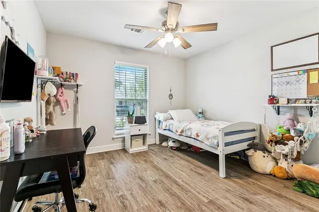 $364,900 | 2101 Plaza Drive, Chalmette, LA 70043