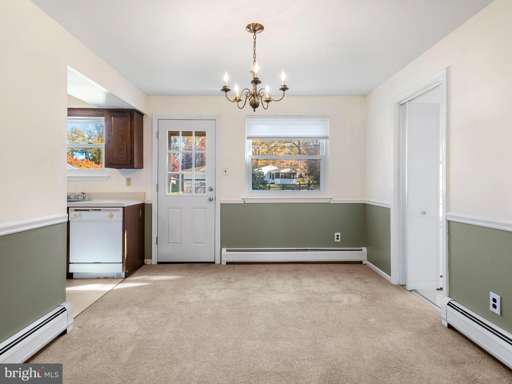 315 Oak Lane West Exton, PA 19341 - Photo 12 of 26 Dining Room