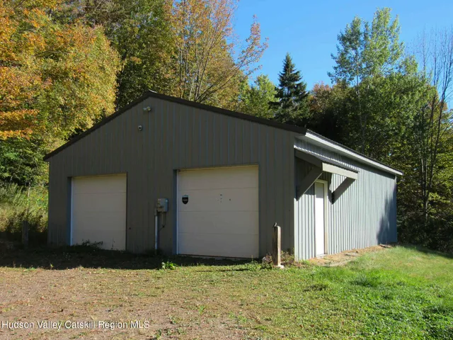 $225,000 | 6 Berry Hill Lane, Andes, NY 13731