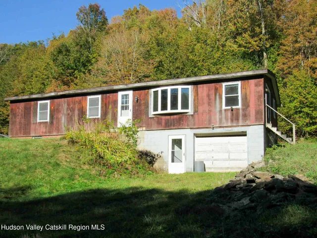 $225,000 | 6 Berry Hill Lane, Andes, NY 13731