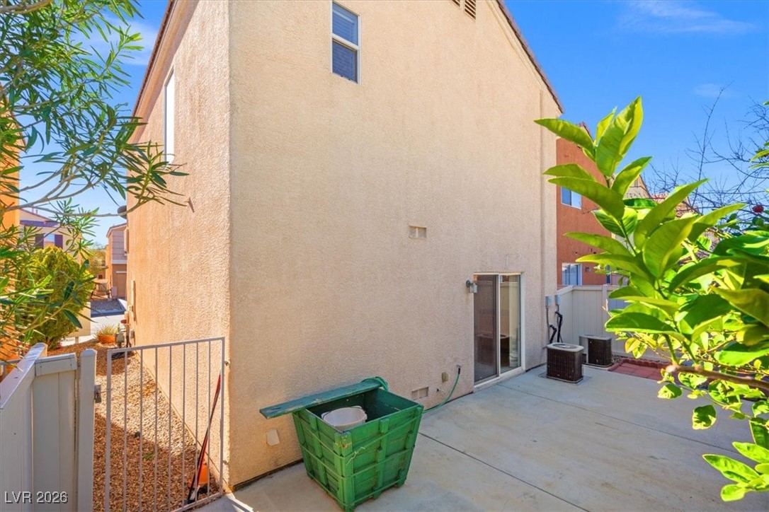 6016 Sombria Ridge Avenue Las Vegas, NV 89139 - Photo 18 of 20