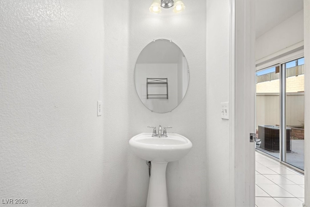 6016 Sombria Ridge Avenue Las Vegas, NV 89139 - Photo 9 of 20