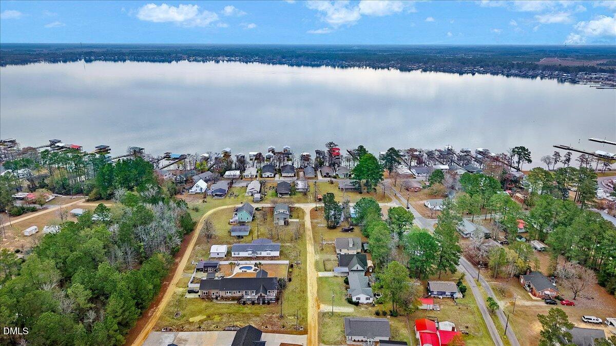 51 Birch Street Elizabethtown, NC 28337 - Photo 2 of 42 a view of a city