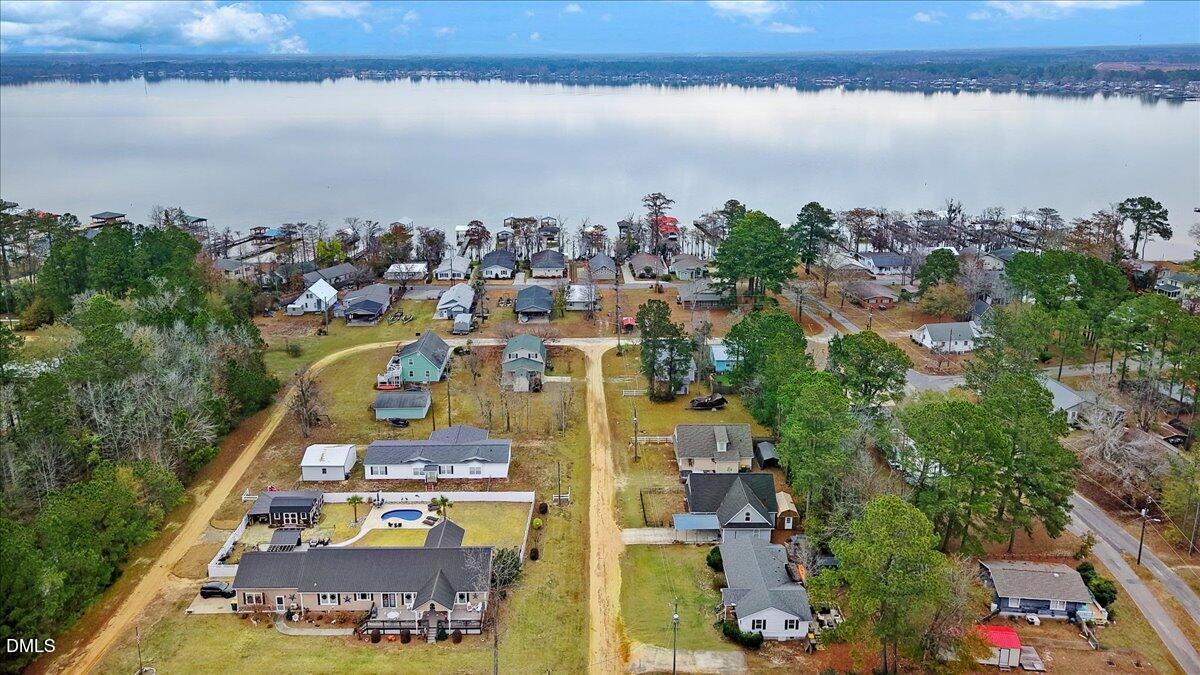 51 Birch Street Elizabethtown, NC 28337 - Photo 3 of 42 a view of a city