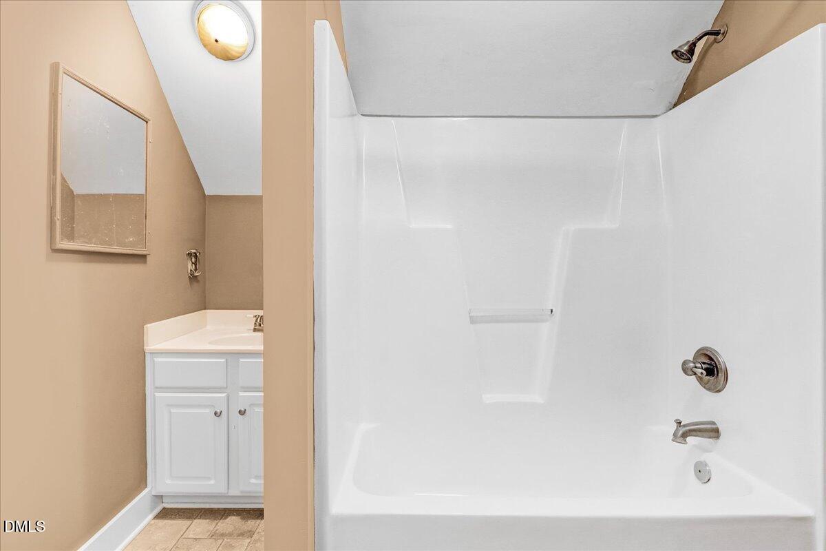 51 Birch Street Elizabethtown, NC 28337 - Photo 31 of 42 a bathroom with a shower