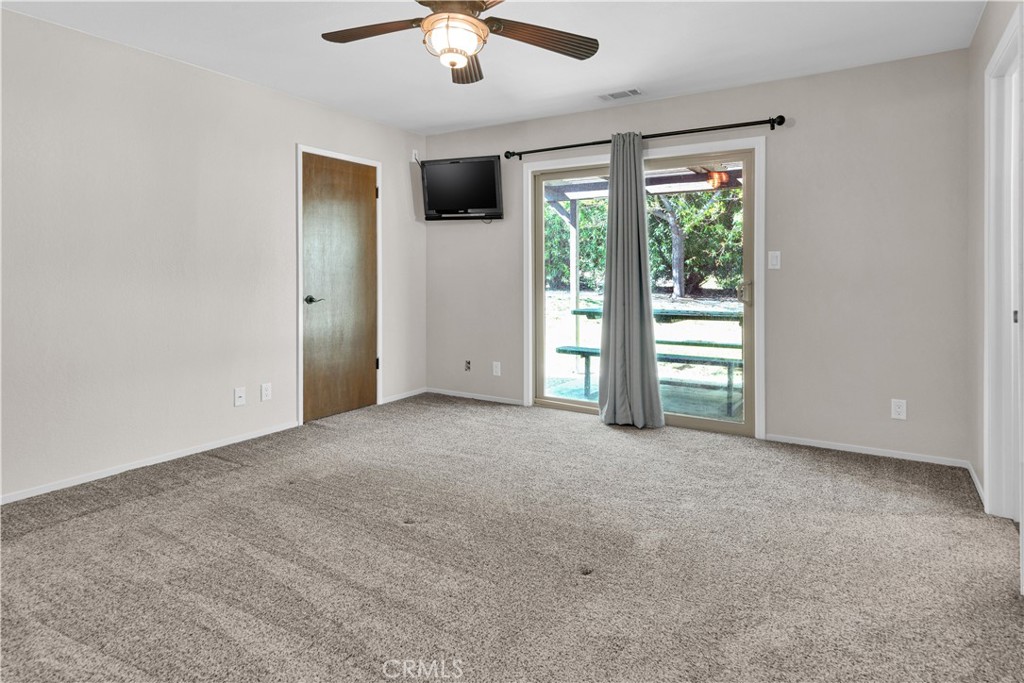 1991 Brook Lane Paso Robles, CA 93446 - Photo 13 of 29 an empty room with windows and closet