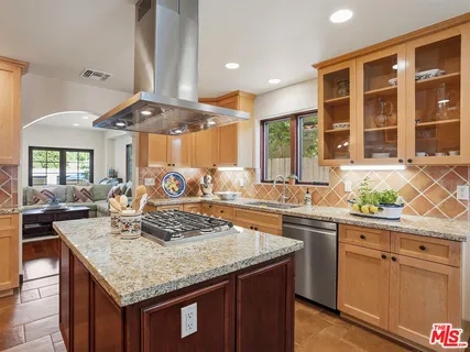 $3,249,000 | 2026 Greenfield Avenue, Los Angeles, CA 90025