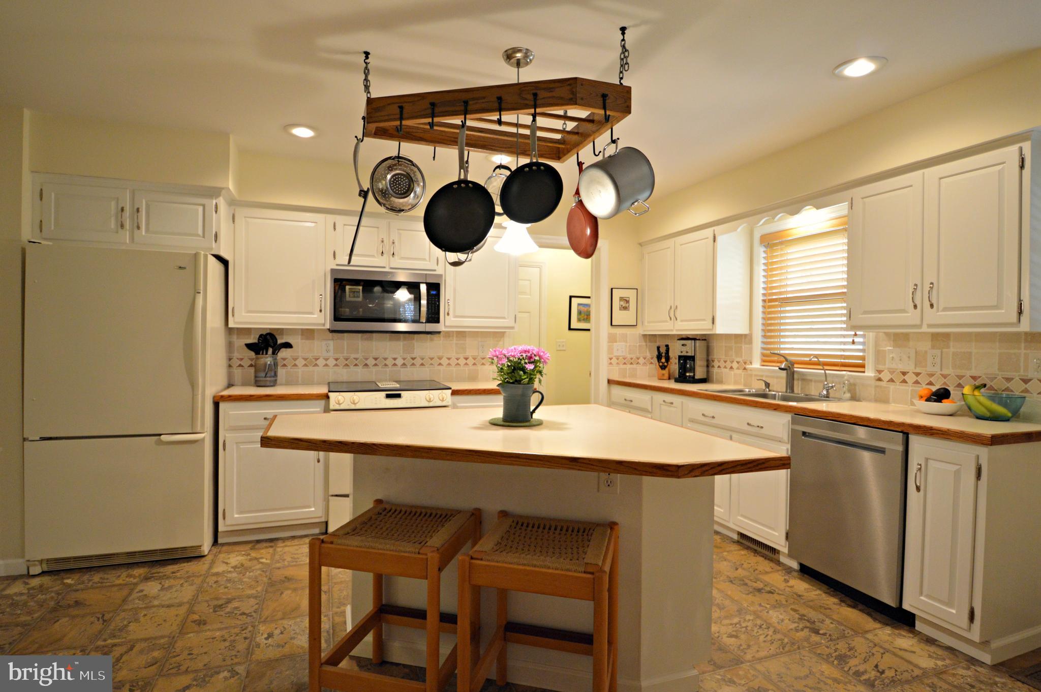 2507 Nolt Road Lancaster, PA 17601 - Photo 10 of 36 Gallery Image 10