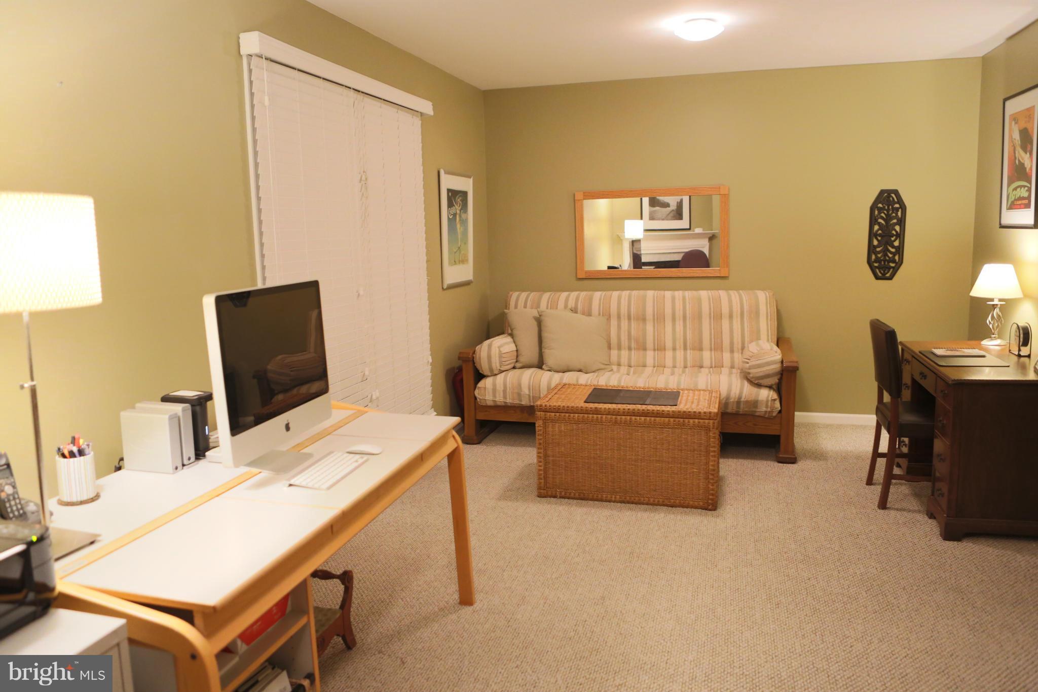 6805 Mayfair Road Laurel, MD 20707 - Photo 7 of 22 Family Room