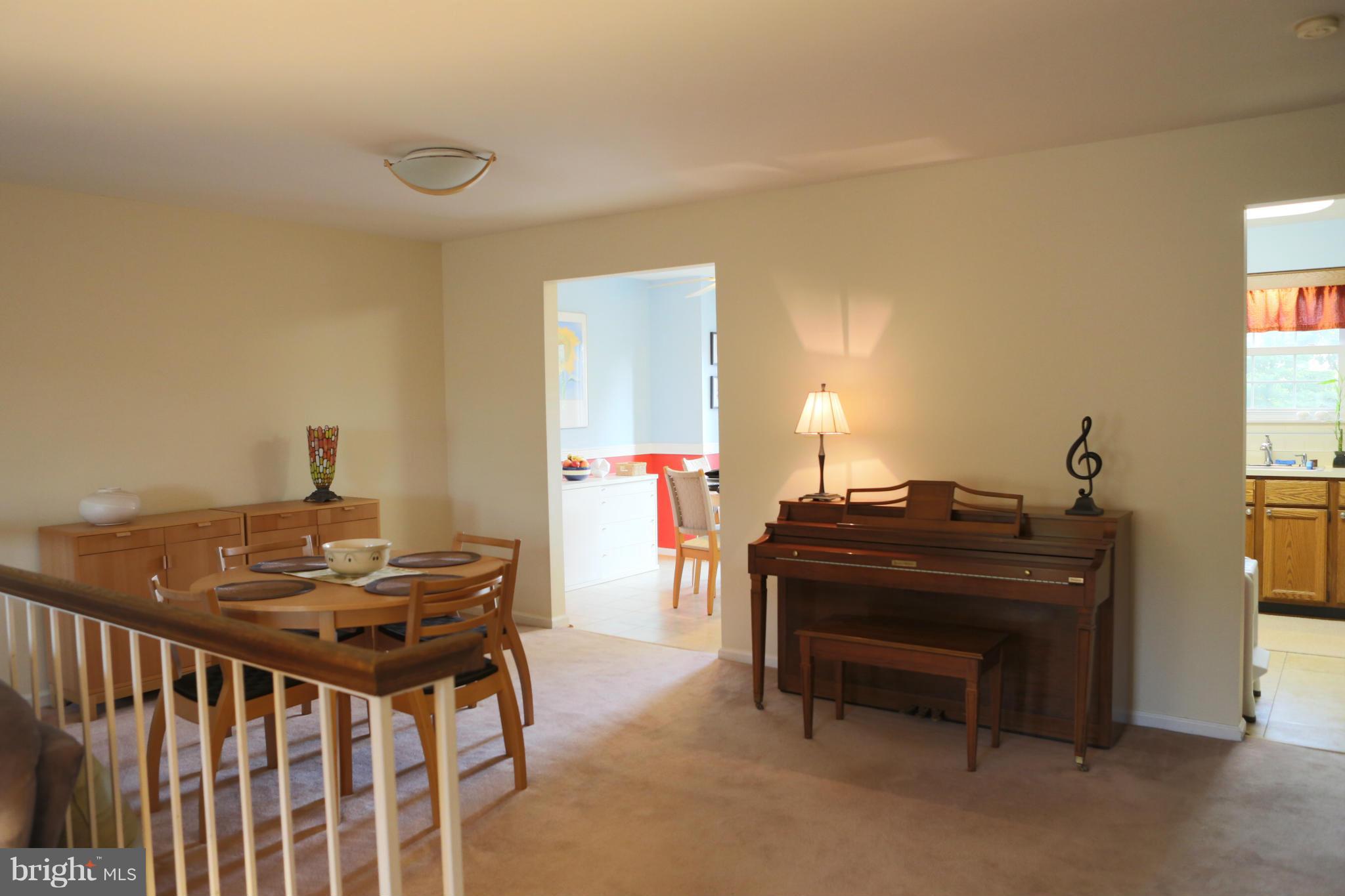 6805 Mayfair Road Laurel, MD 20707 - Photo 8 of 22 Dining Room