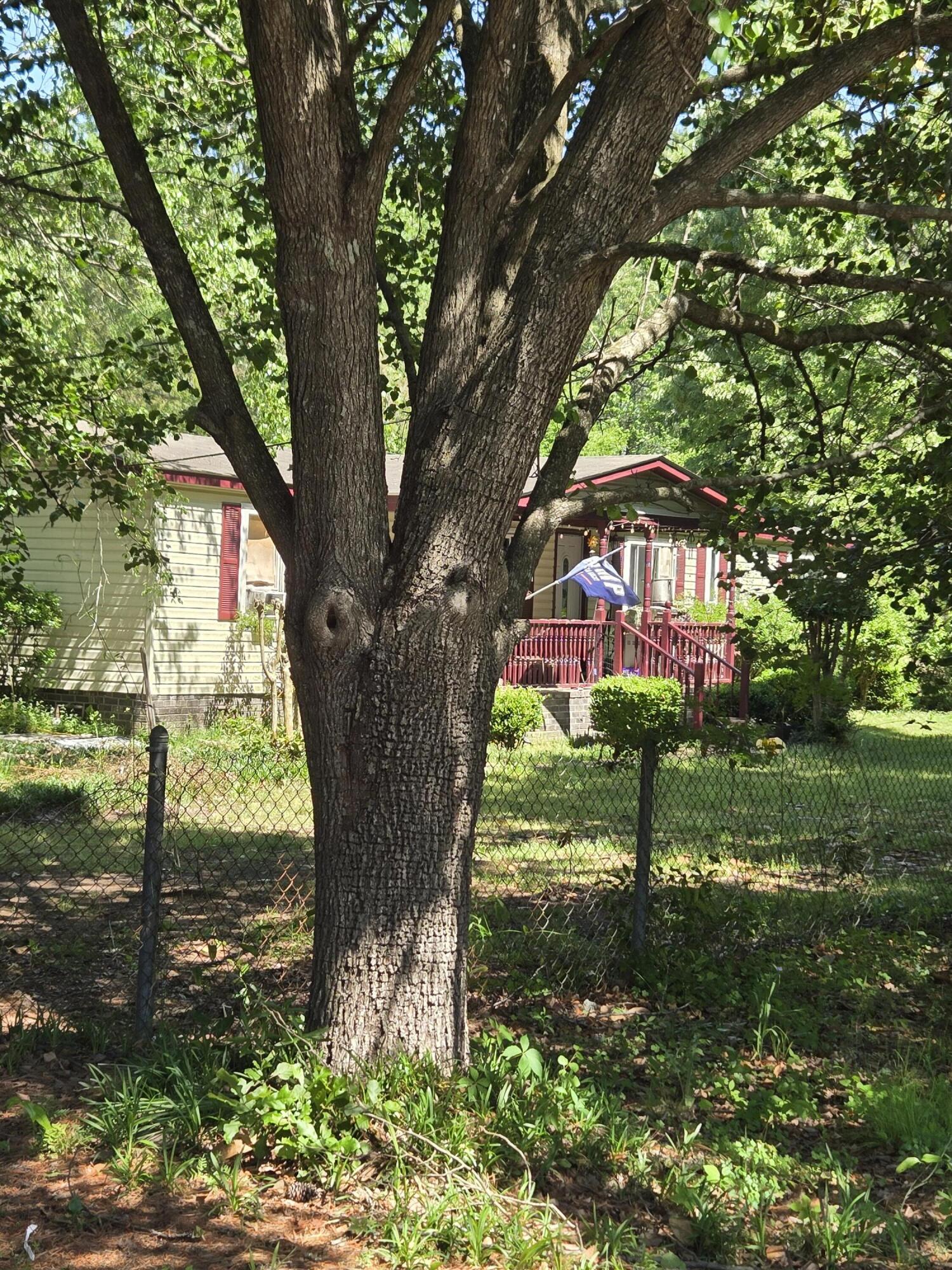 122 North Main Street Ridgeville, SC 29472 - Photo 3 of 14 20260415_120025