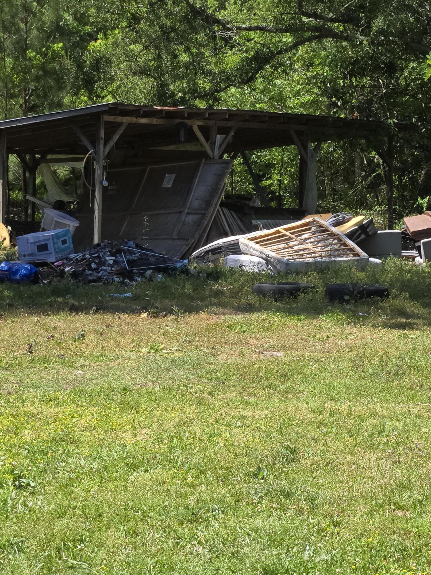 122 North Main Street Ridgeville, SC 29472 - Photo 8 of 14 20260415_130950