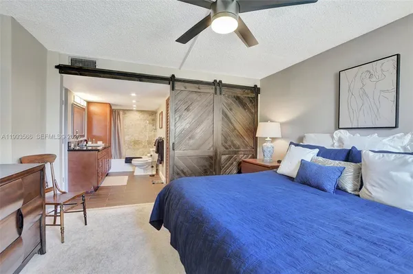 $5,250 | 14 Royal Palm Way, Unit 303, Boca Raton, FL 33432