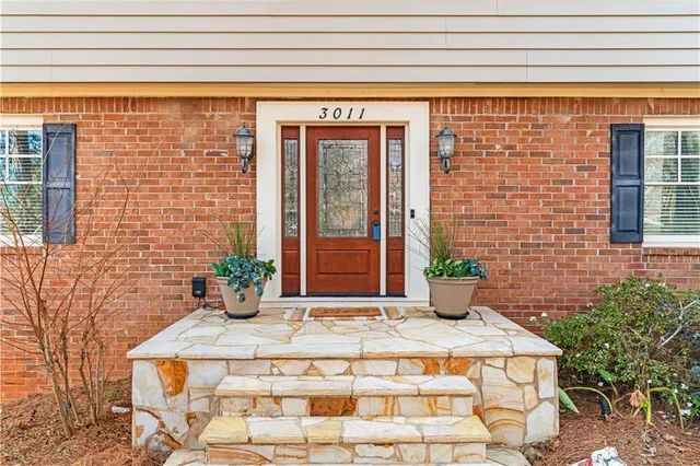 $689,900 | 3011 Castleton Way, Marietta, GA 30062