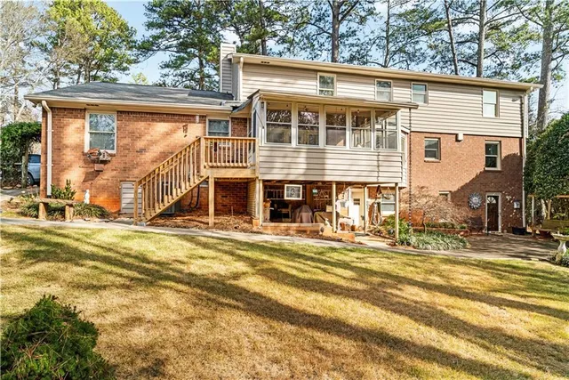 $689,900 | 3011 Castleton Way, Marietta, GA 30062
