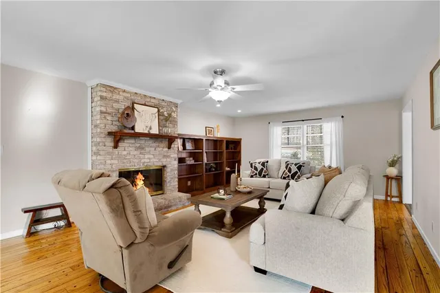 $689,900 | 3011 Castleton Way, Marietta, GA 30062