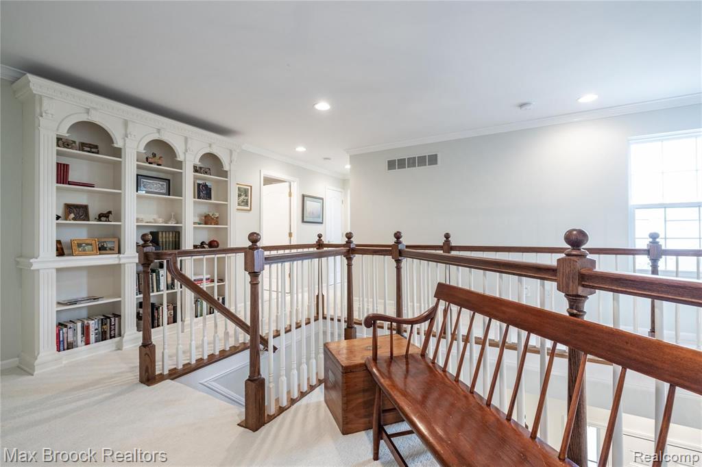 2449 Winding Brook Court Rochester Hills, MI 48309 - Photo 13 of 24